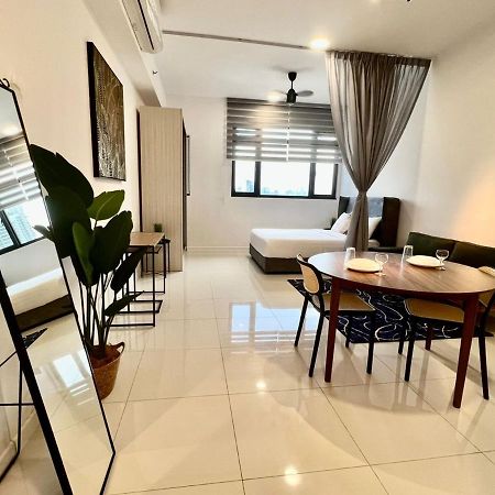 Chambers Serviced Suites Klcc By Cozy Stay Kuala Lumpur Zewnętrze zdjęcie