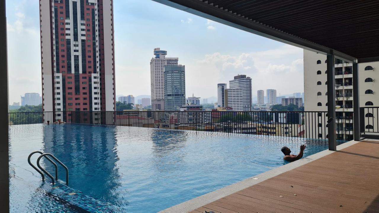 Chambers Serviced Suites Klcc By Cozy Stay Kuala Lumpur Zewnętrze zdjęcie