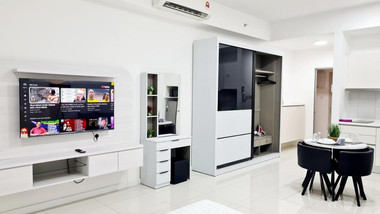 Chambers Serviced Suites Klcc By Cozy Stay Kuala Lumpur Zewnętrze zdjęcie
